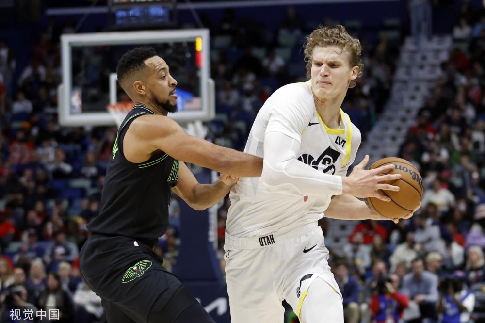 在本方後場 在本方後場